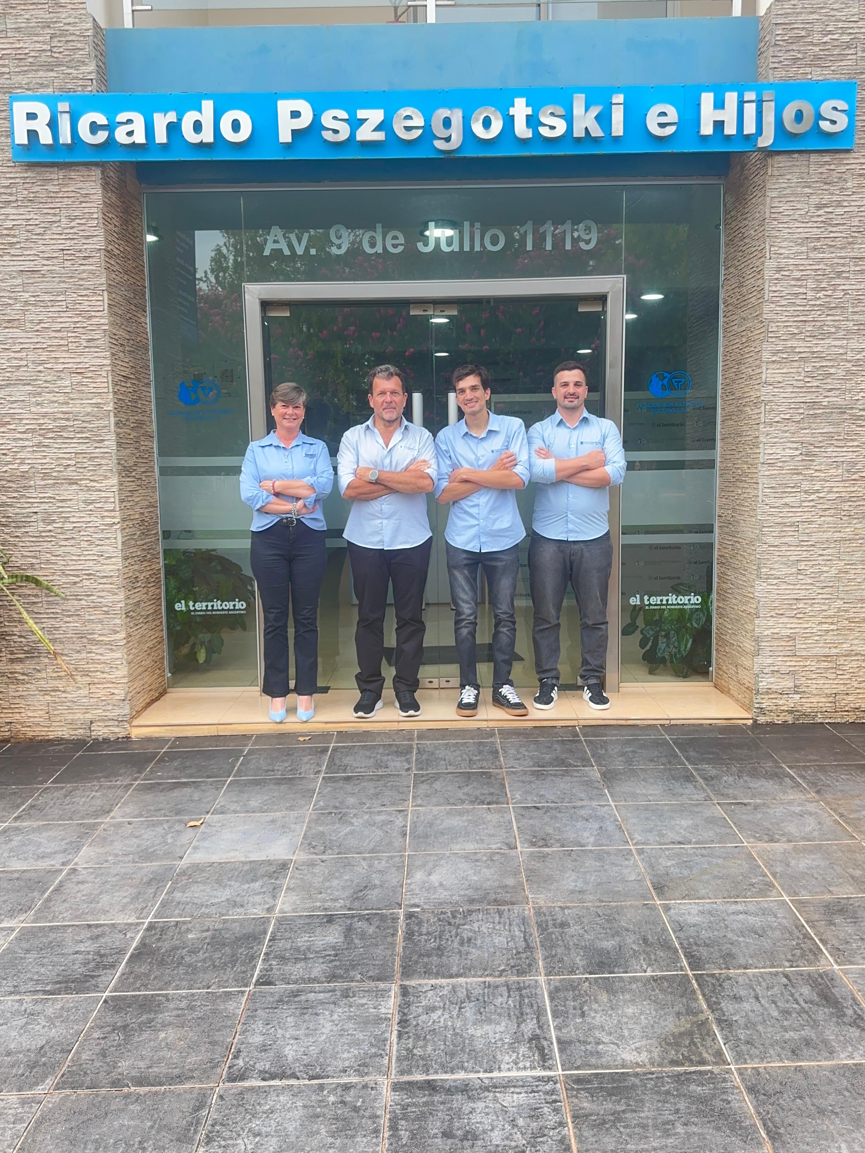 Equipo completo de Inmuebles RP